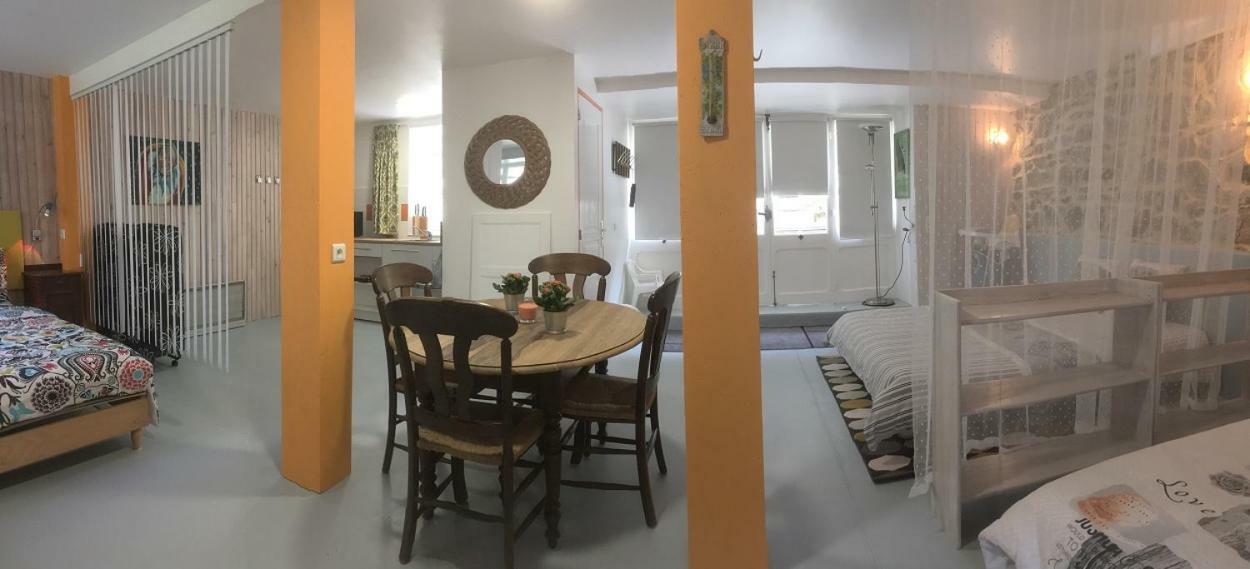 Moulin De La Fayolle Bed and Breakfast Blot-l'Eglise Εξωτερικό φωτογραφία